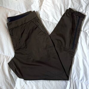 Athleta radiant jogger olive tall